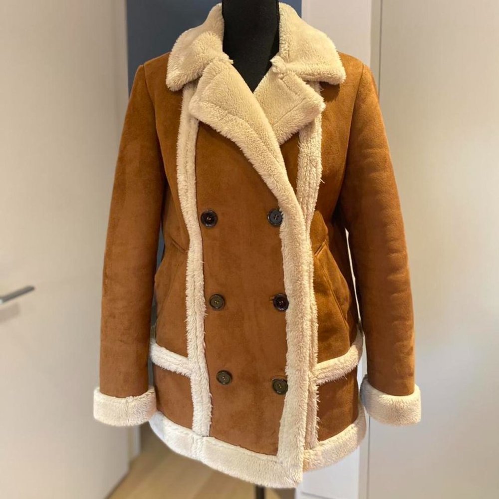 Brown sheerling suede faux fur lined coat 🧸